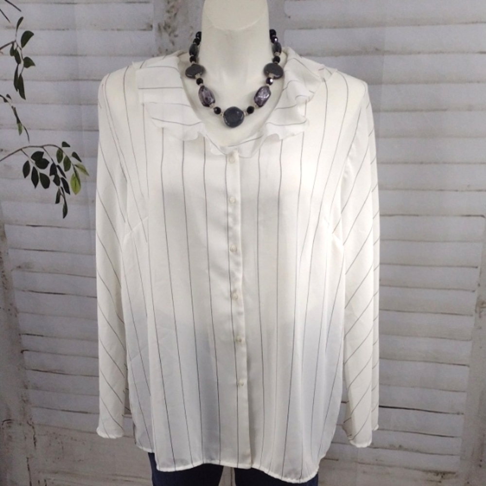 Maggie Mcnaughton White Striped Button Down Shirt Size 20